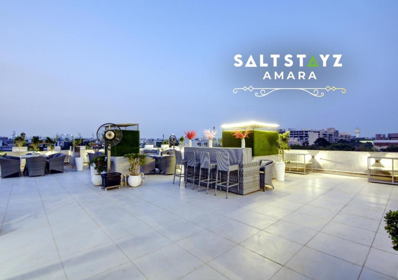 Saltstayz Premier - Galleria Market Road & Sector 27 Gurgaon Eksteriør billede